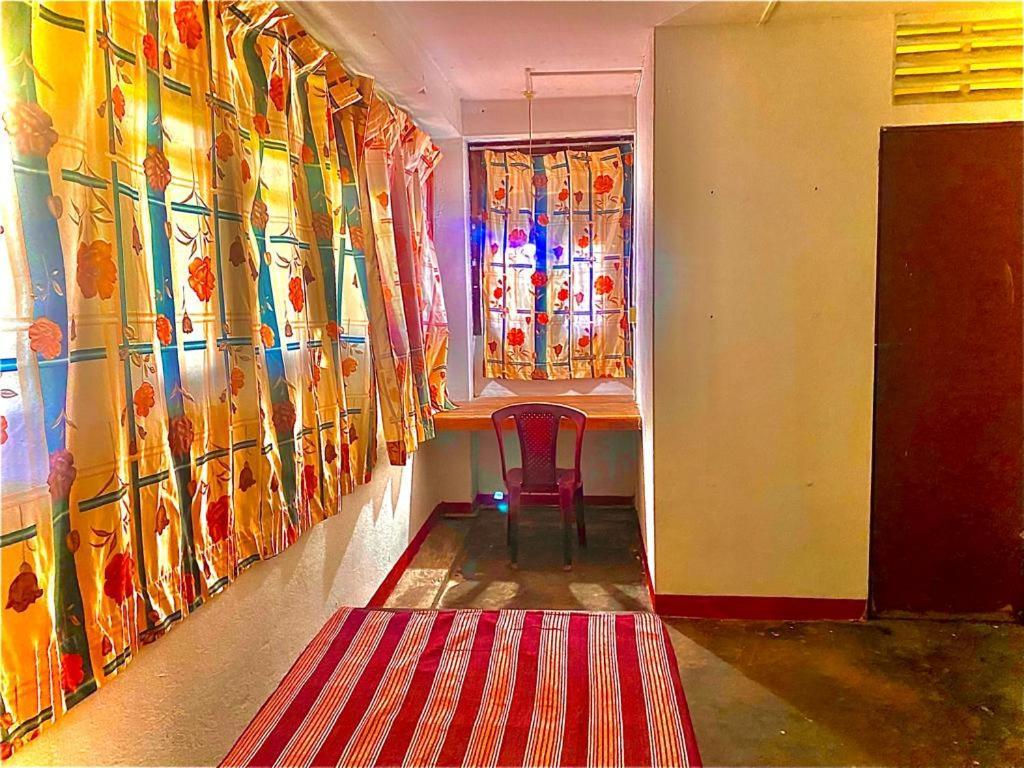 Coca Cola Hostel Malabe Eksteriør billede